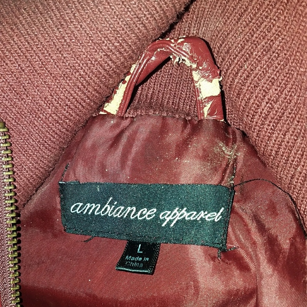Jacket - Picture 4 of 4